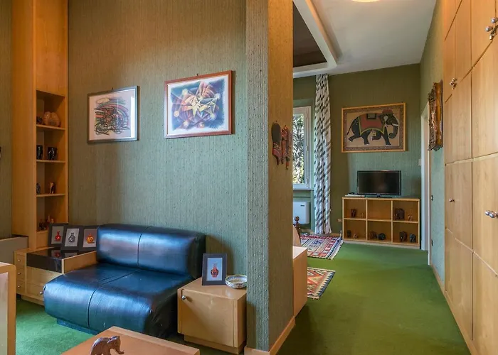 Вилла Michelangelo 14 Корчано