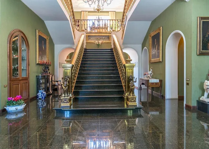 Michelangelo 14 Vila