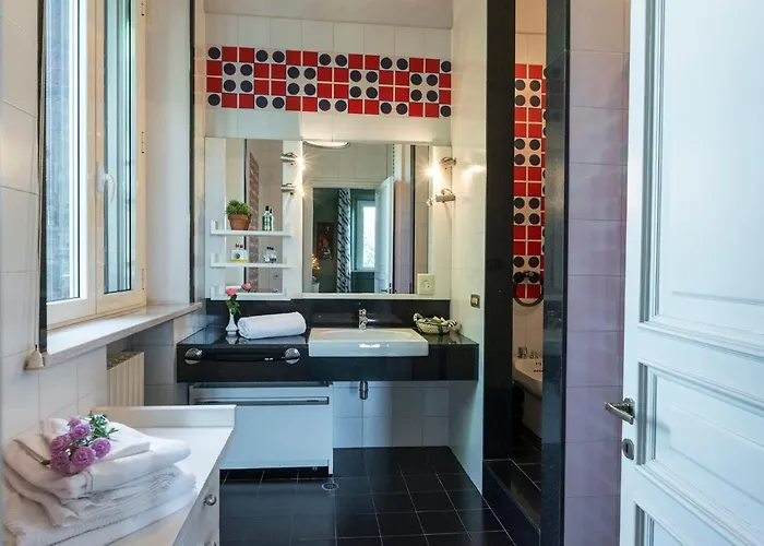 Michelangelo 14 Vila